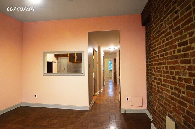 Building Photo - 265 St James Pl