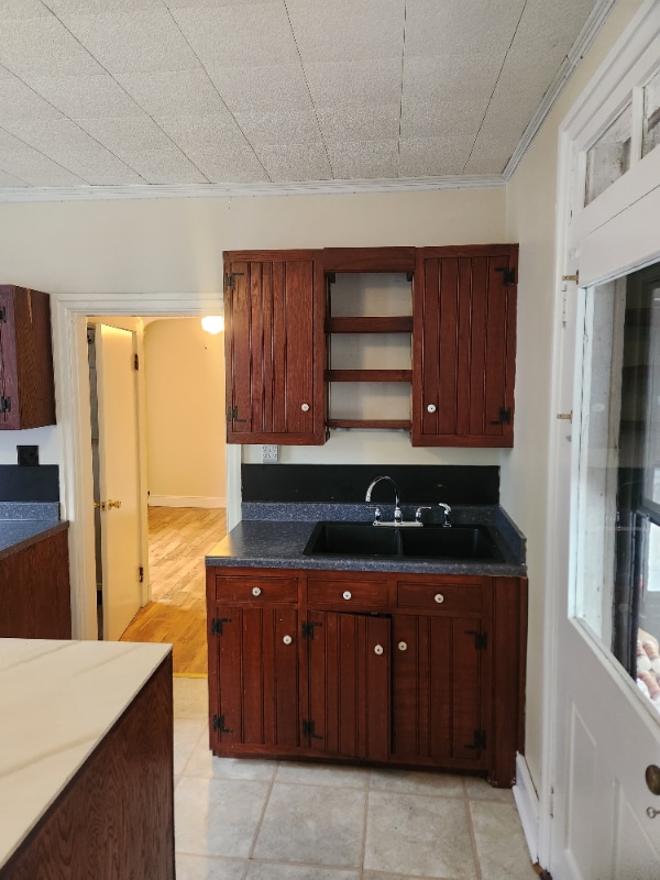 Foto del edificio - 119 S River St