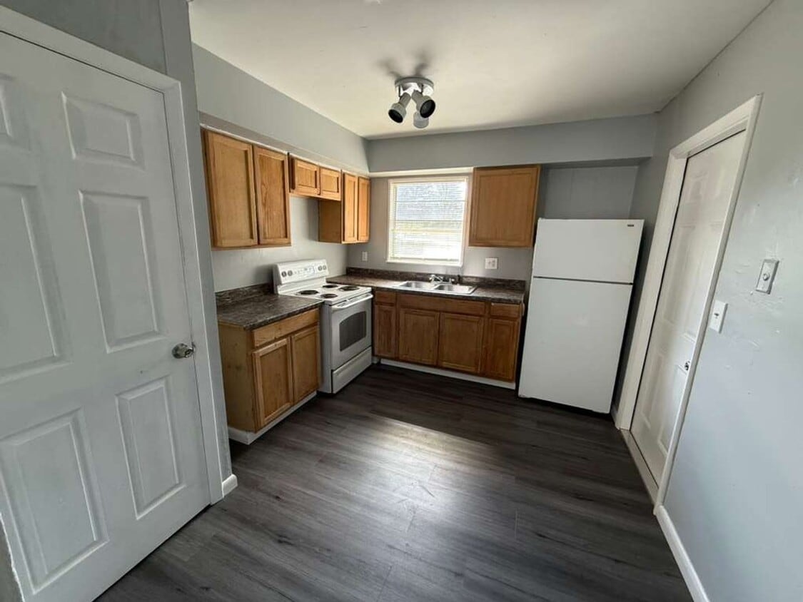 Primary Photo - Mulberry Terrace Apartments