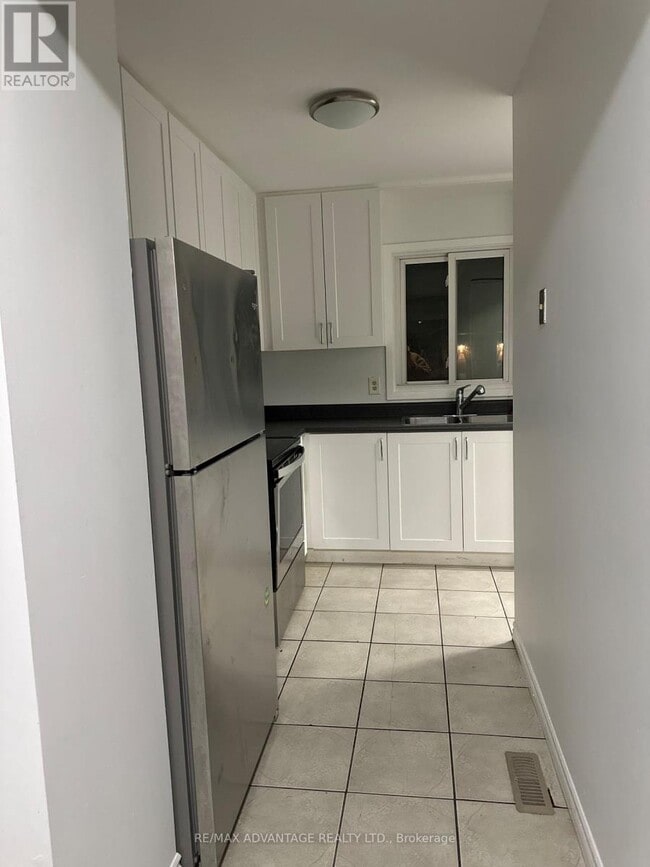 Building Photo - 151 Bonaventure Dr