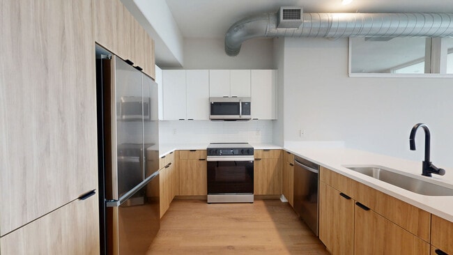 Interior Photo - Towson Promenade