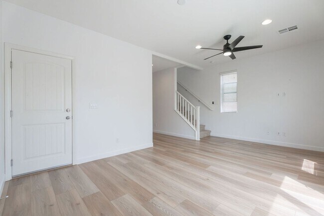 Building Photo - 5474 Enchanted Rose St