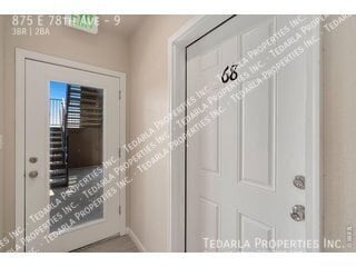 Foto del edificio - 875 E 78th Ave