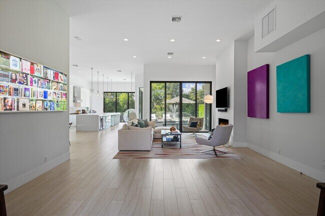 Foto del edificio - 14244 Stroller Way