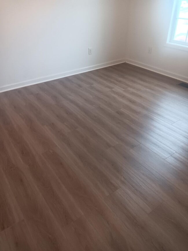 Foto del edificio - 2002 Brooklyn Blvd