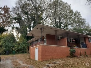 Building Photo - 1444 Academy St