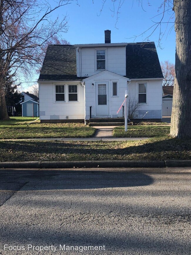 Building Photo - 313 E Murray Ave
