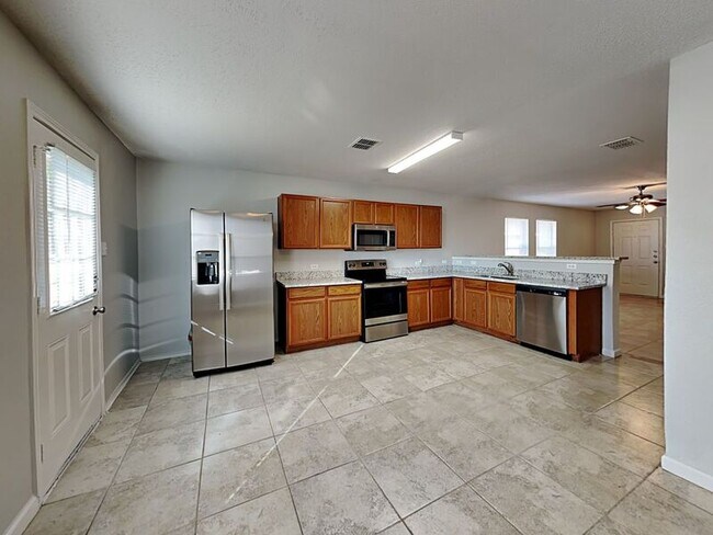 Building Photo - 7528 Marietta Ln