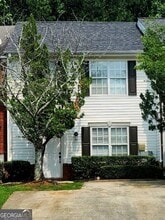 Building Photo - 2316 Strathmoor Manor Dr