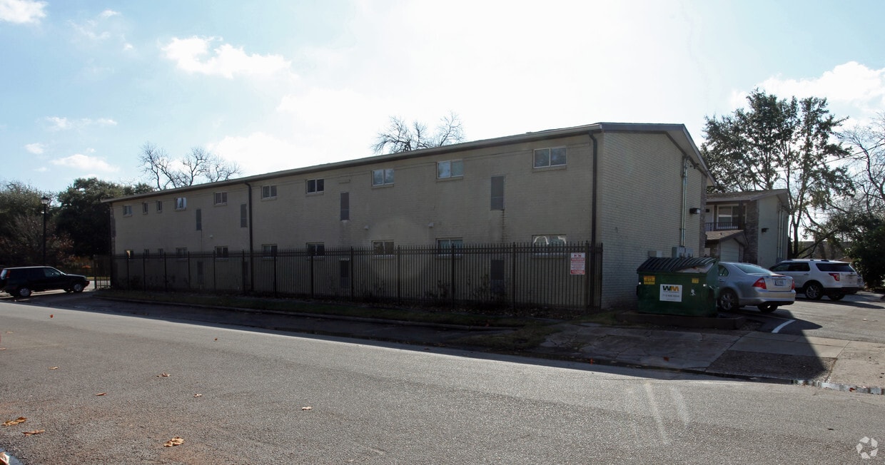Building Photo - Heights Terrace/ponderosa