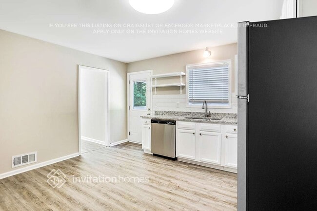 Building Photo - 1752 Jody Dr NE