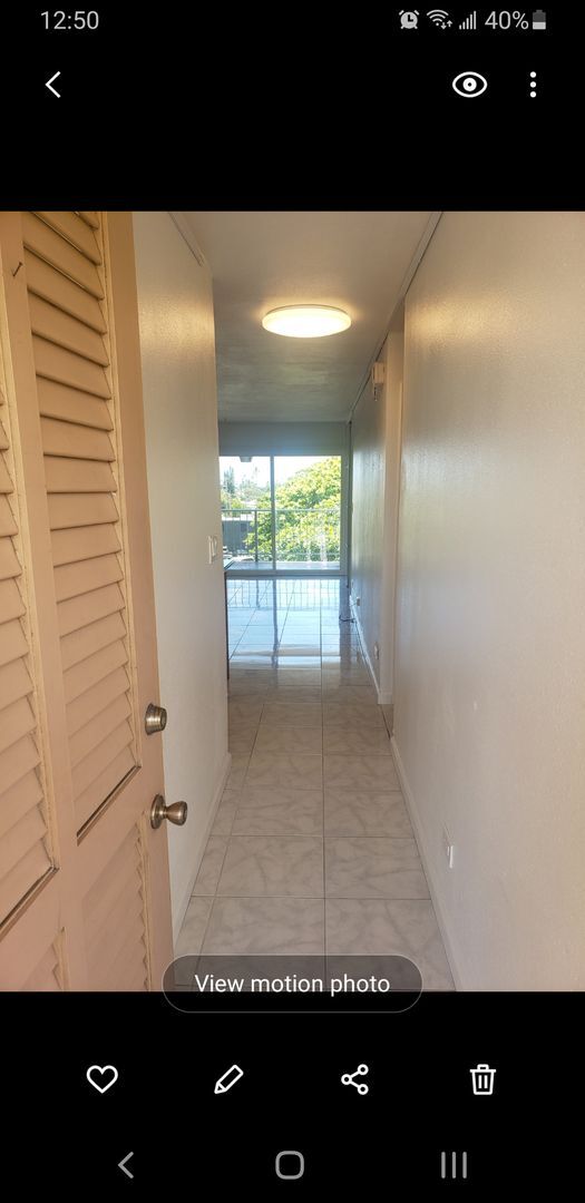 Building Photo - Meridian East 2BR/1.5 BA/1 PHG $2800