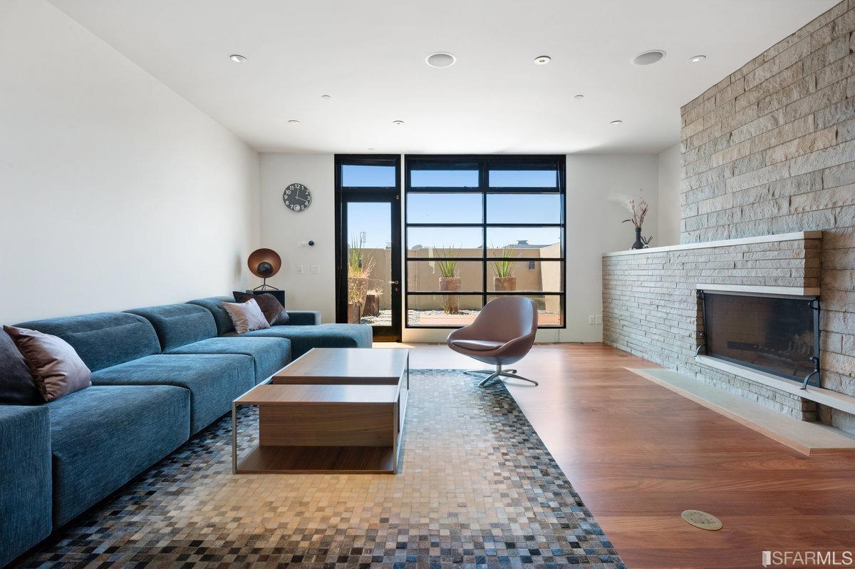 Foto principal - 3157 Sacramento St