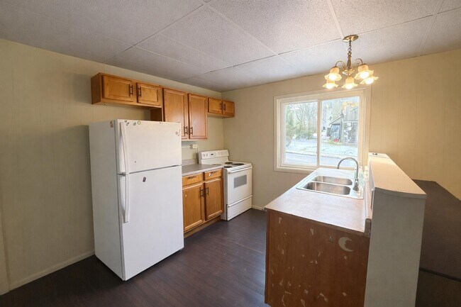 Foto del edificio - 301 Brown Ave