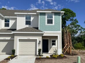 Building Photo - 15200 Cuzcorro Ct