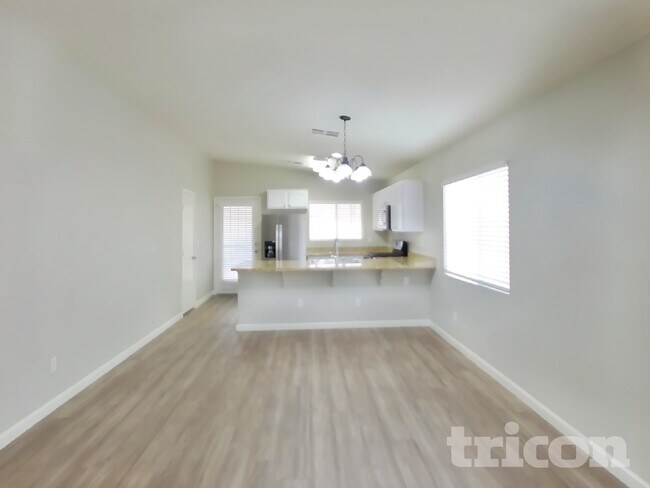 Foto del edificio - 5088 Jewel Canyon Dr