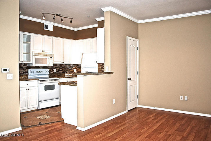 Foto principal - 1701 E Colter St