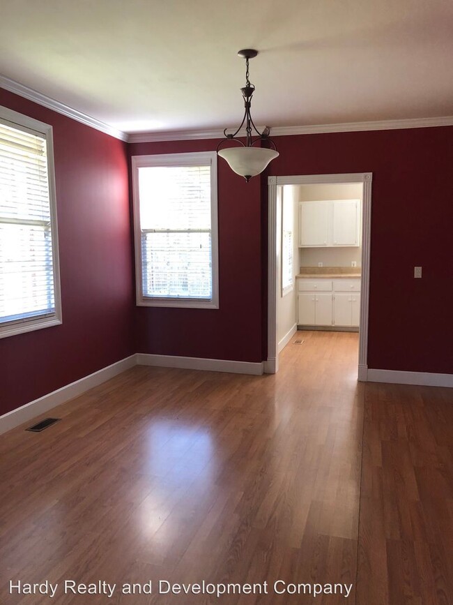 Building Photo - 2 br, 1 bath House - 7 Mahogany Street NE