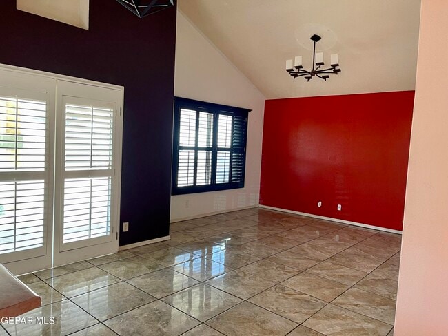 Building Photo - 3929 Tierra Marfil Rd