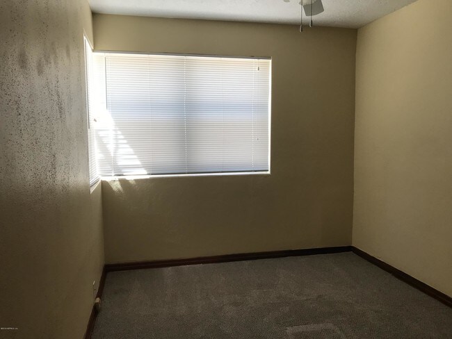 Foto del edificio - 3411 Hendricks Ave