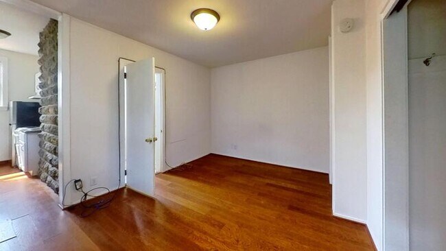 Foto del edificio - 137 E Gorham St