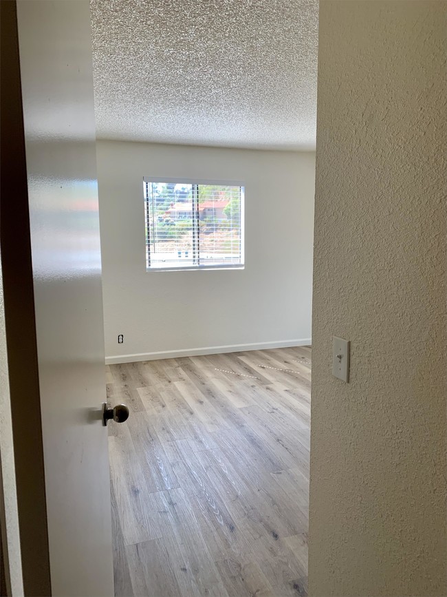 Building Photo - 3549 Reynard Way