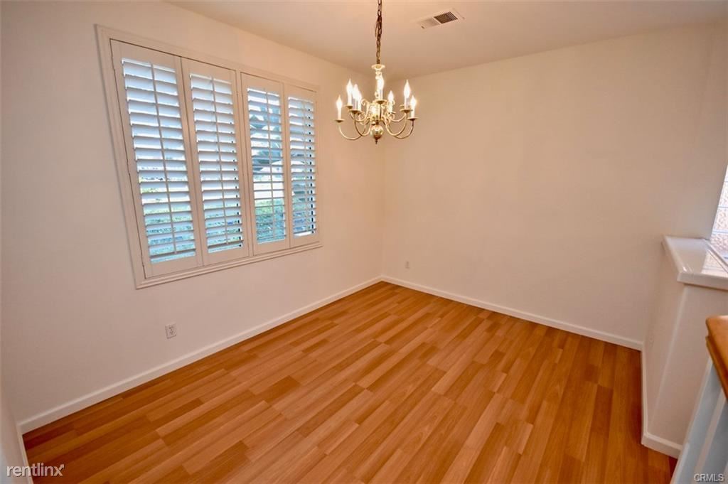 Primary Photo - 4 br, 2.5 bath House - 749 Paseo Westpark