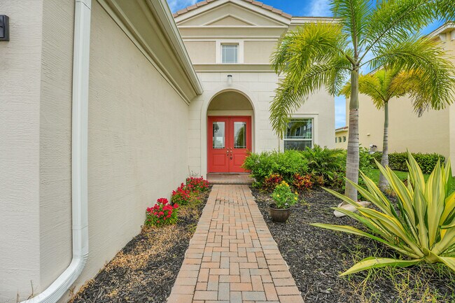 Foto del edificio - 5530 Macoon Wy