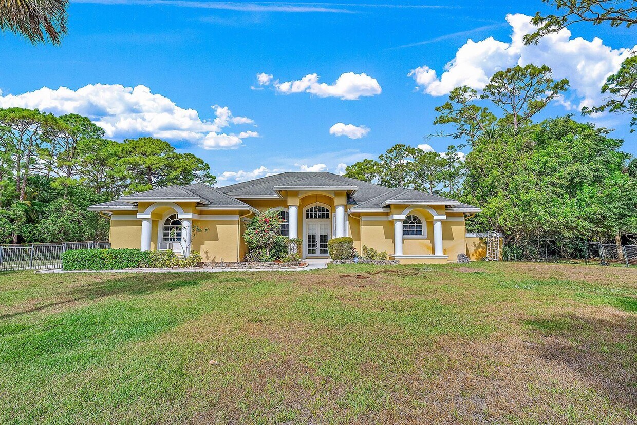 14391 68th St N, Loxahatchee, FL 33470 House Rental in Loxahatchee