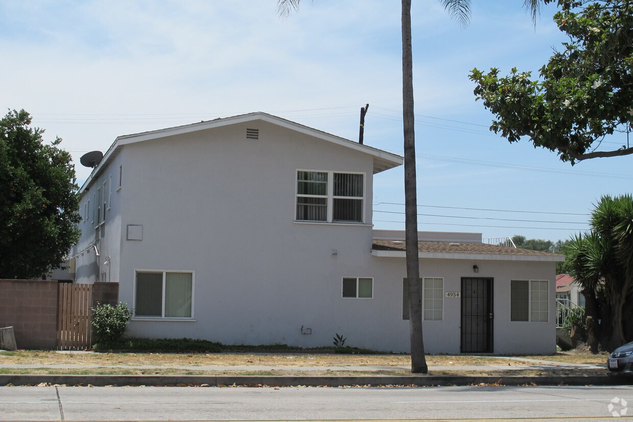 Foto del edificio - 4954 Tweedy Blvd