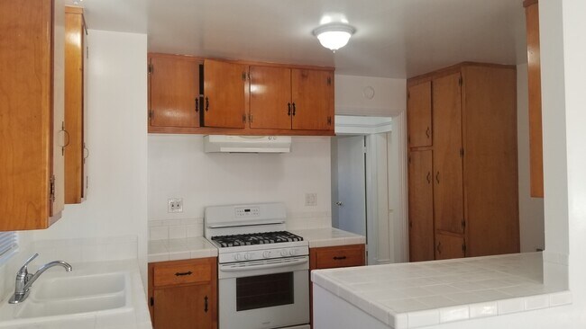 Foto del edificio - 24231 Madison St
