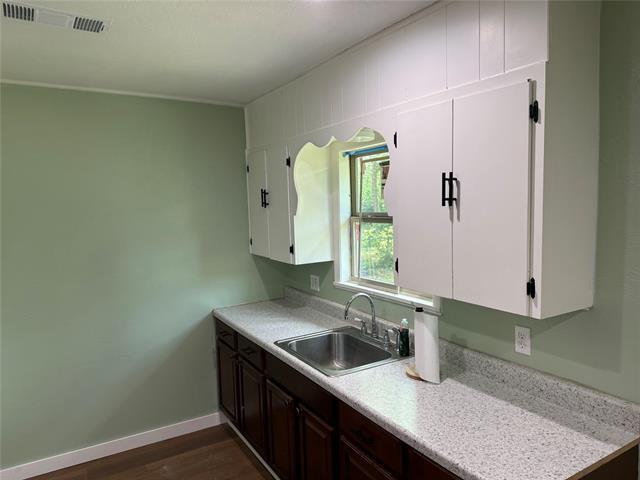 Building Photo - 618 Franklin Ave