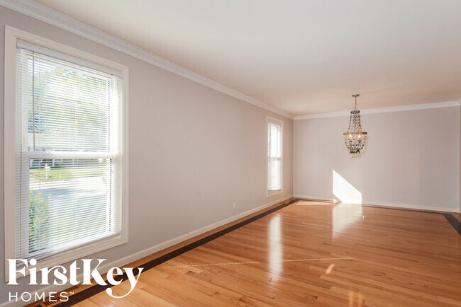 Foto del edificio - 3051 Willow Wood Dr