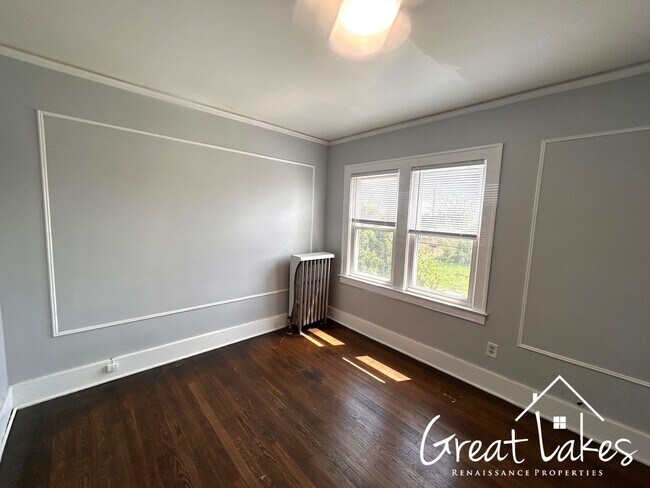 Foto del edificio - 5204 Beaconsfield St