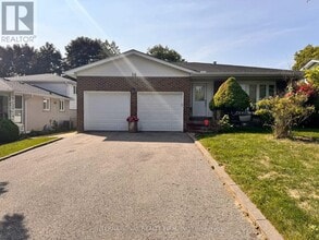 Building Photo - 14 Blue Spruce Ln