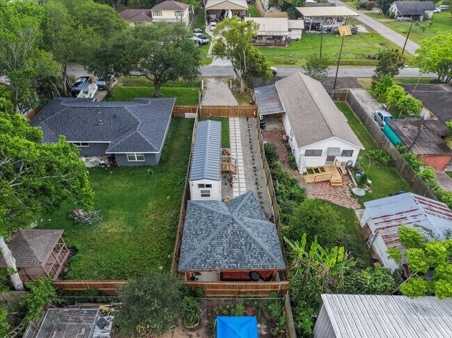 Foto del edificio - 4734 Oleander St