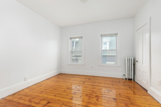 Foto del edificio - 106 Summer St