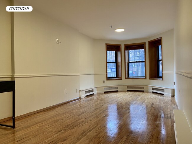 Building Photo - 265 Jefferson Ave