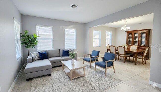 Foto del edificio - 5612 Water Pier Ln