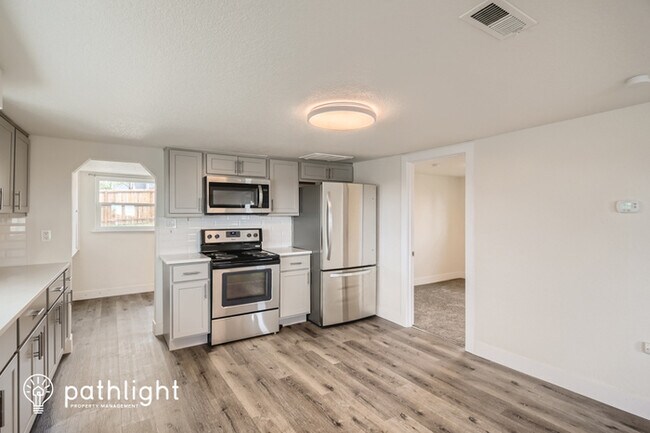 Building Photo - 2995 S Zuni Street, Denver, CO, 80236