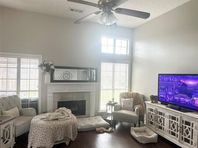 Building Photo - 7528 Pinnacle Ct