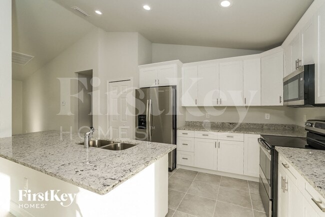 Foto del edificio - 604 Henry Ave