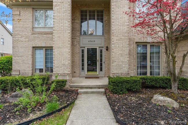 Building Photo - 45419 Glengarry Blvd