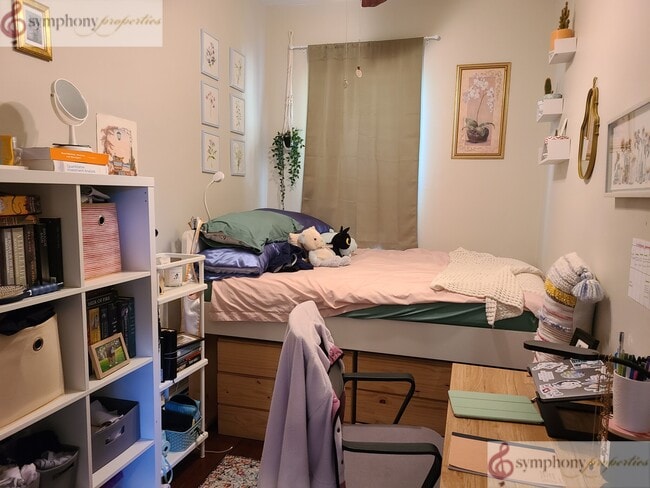 Foto del edificio - 717 Parker St