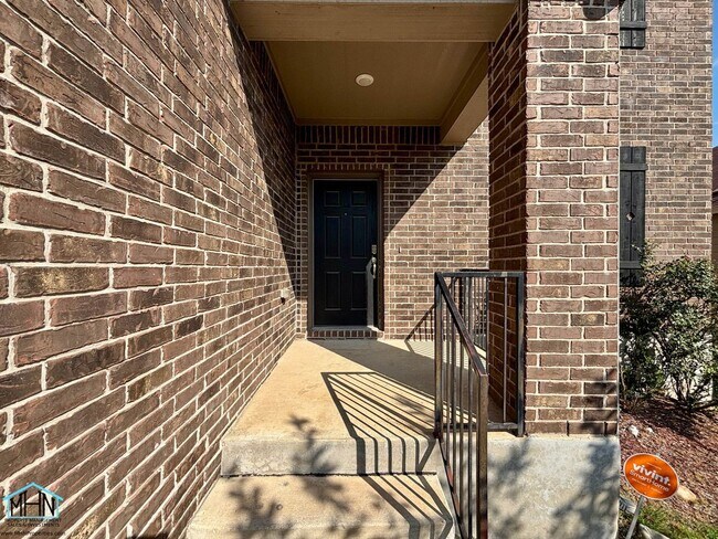 Foto del edificio - Gorgeous 4 bedroom, 3.5 bath home, minutes...