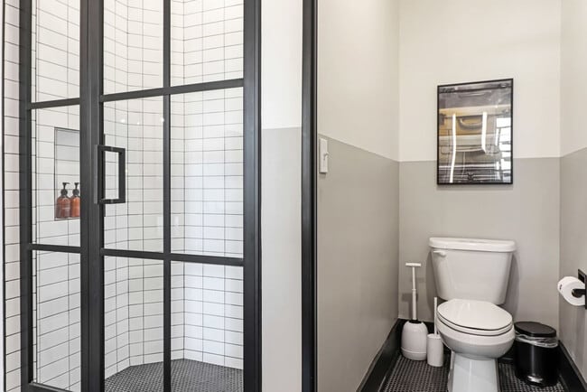 Foto del edificio - 1148 S Peters St