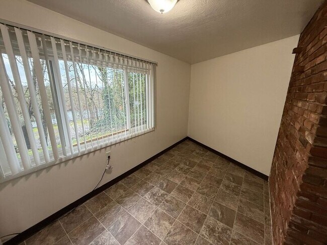 Foto del edificio - 279 Kearney St S