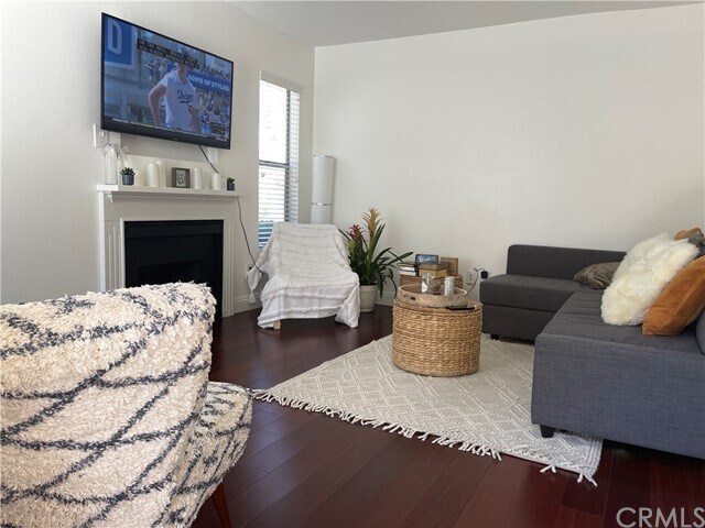 Foto del edificio - 5940 Old Village Rd