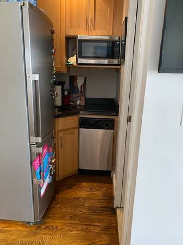 Foto del edificio - E 35TH ST.