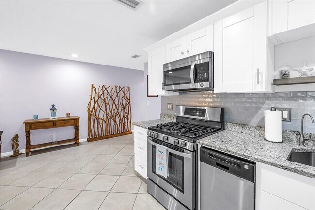Foto del edificio - 5725 80th St N